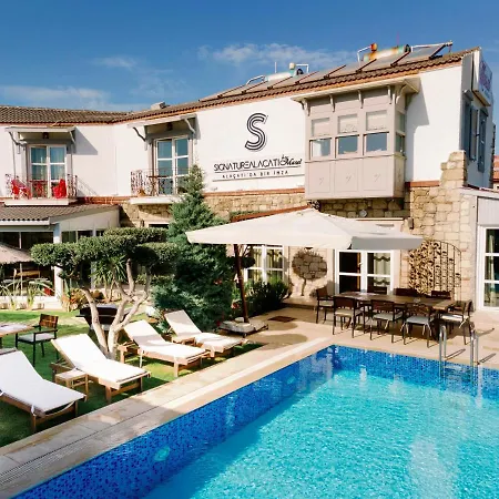 Signature Hotel *